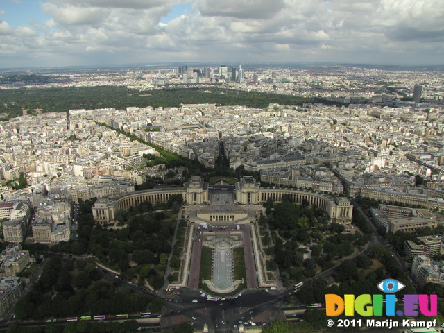 SX18367 Esplande du Trocadero from Eiffel tower